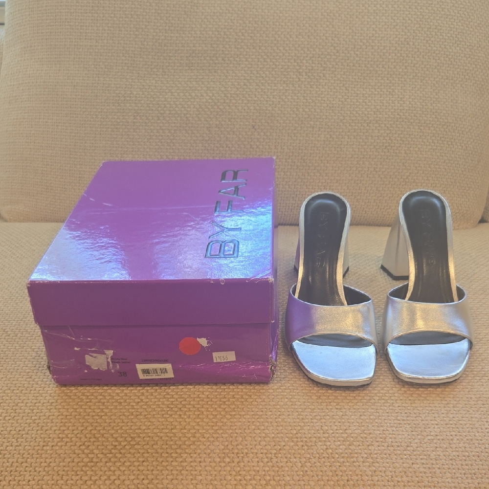 By Far Michele Mule